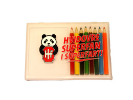 HIF farveblyanter og en lille tegnebog